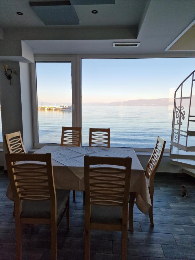 Hotel Restaurant Savoja Поградец Екстериор снимка