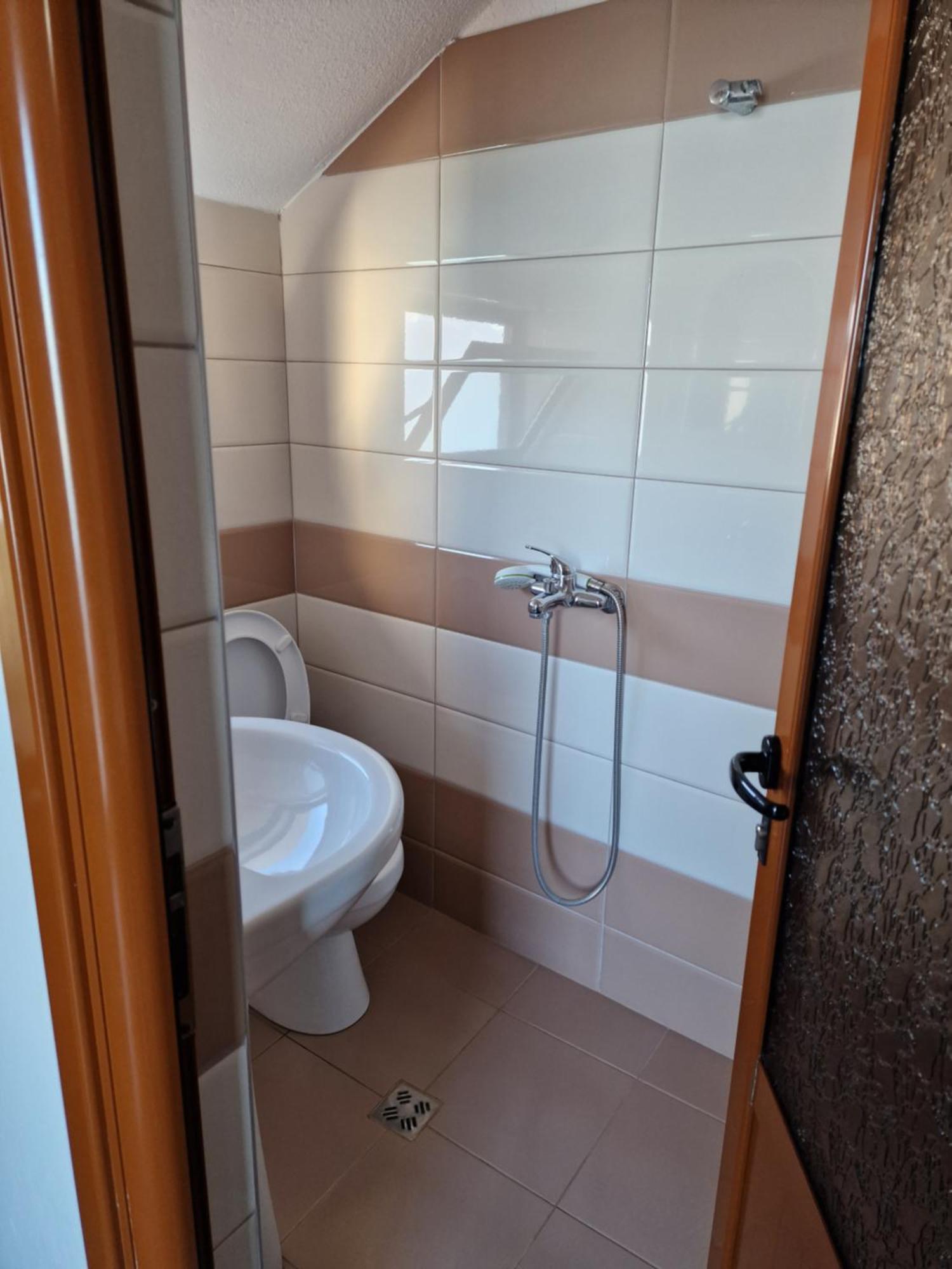 Hotel Restaurant Savoja Поградец Стая снимка